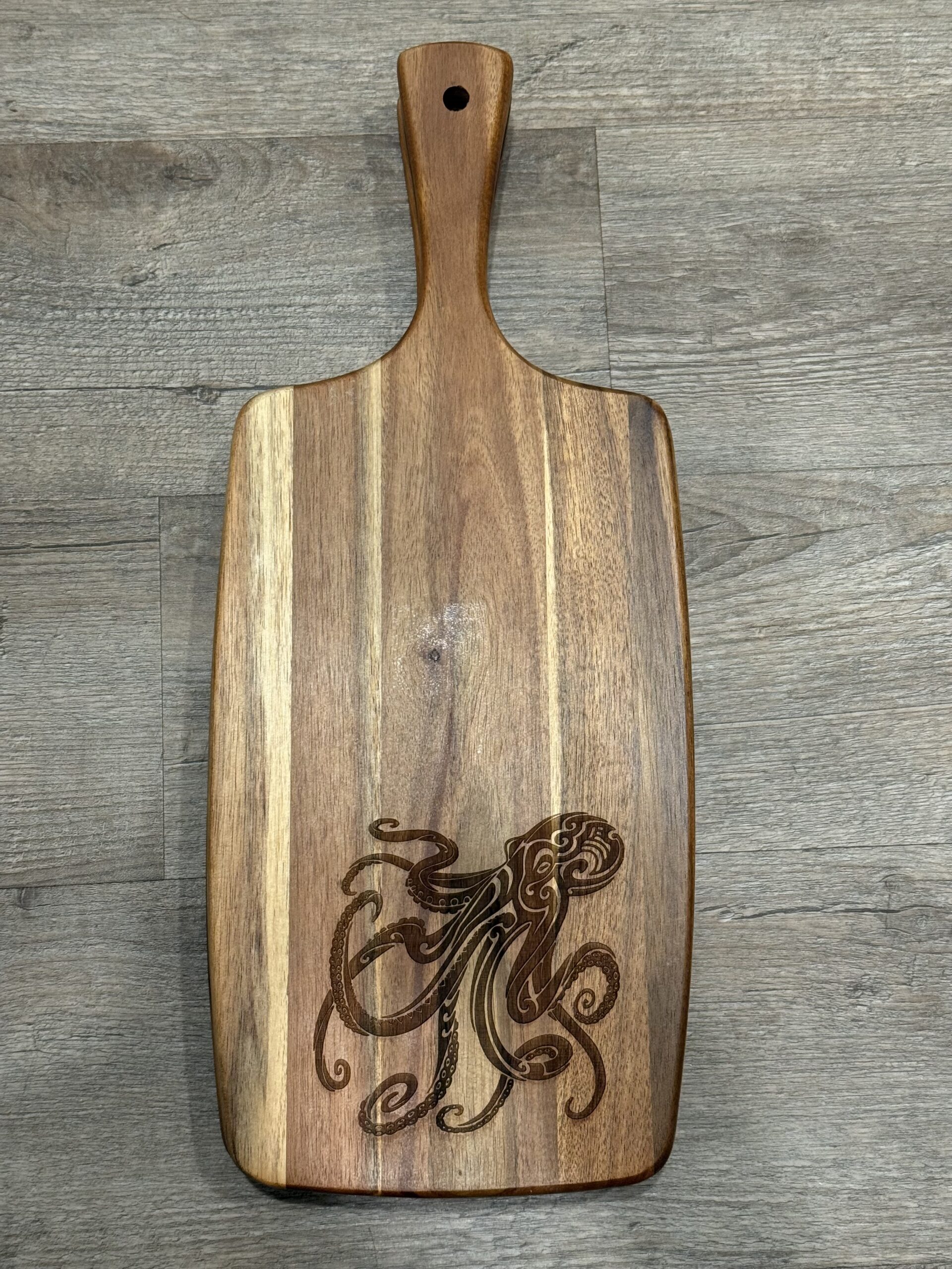 Acacia Wood Cutting Board with Handle